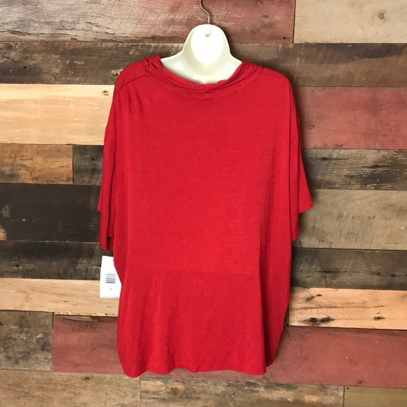 Sunny Leigh twist front top - Picture 4 of 4